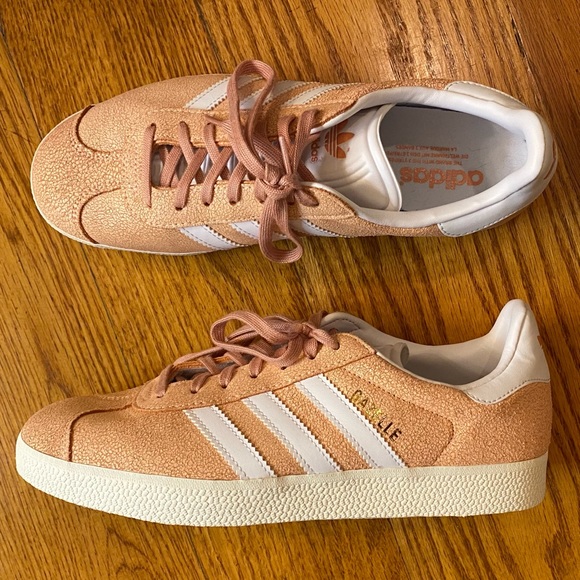 adidas Stripes, Orange - Picture 1 of 5